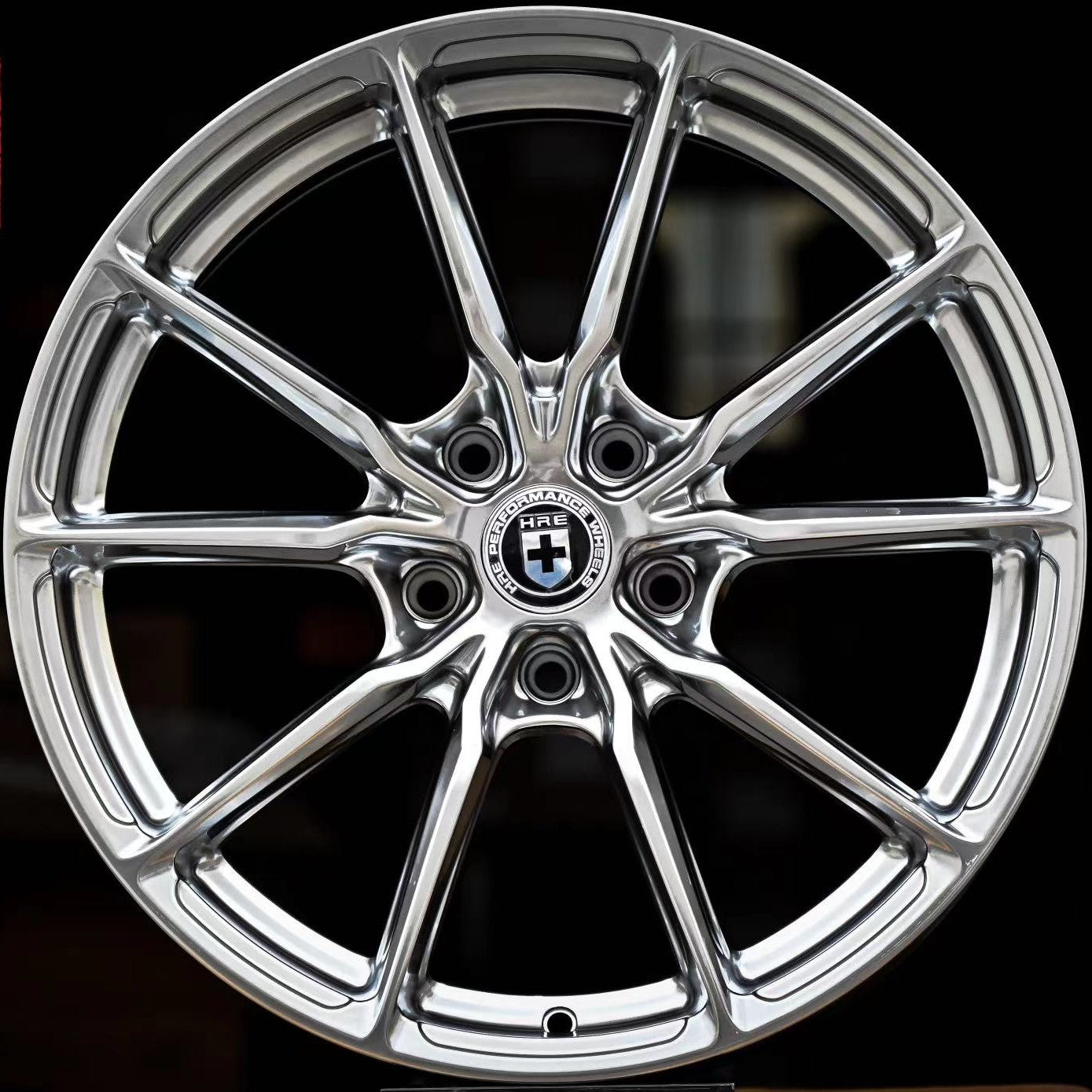 18 Inch 5x108 Flow Formed Aluminum Alloy Wheels for Automotive Suppliers