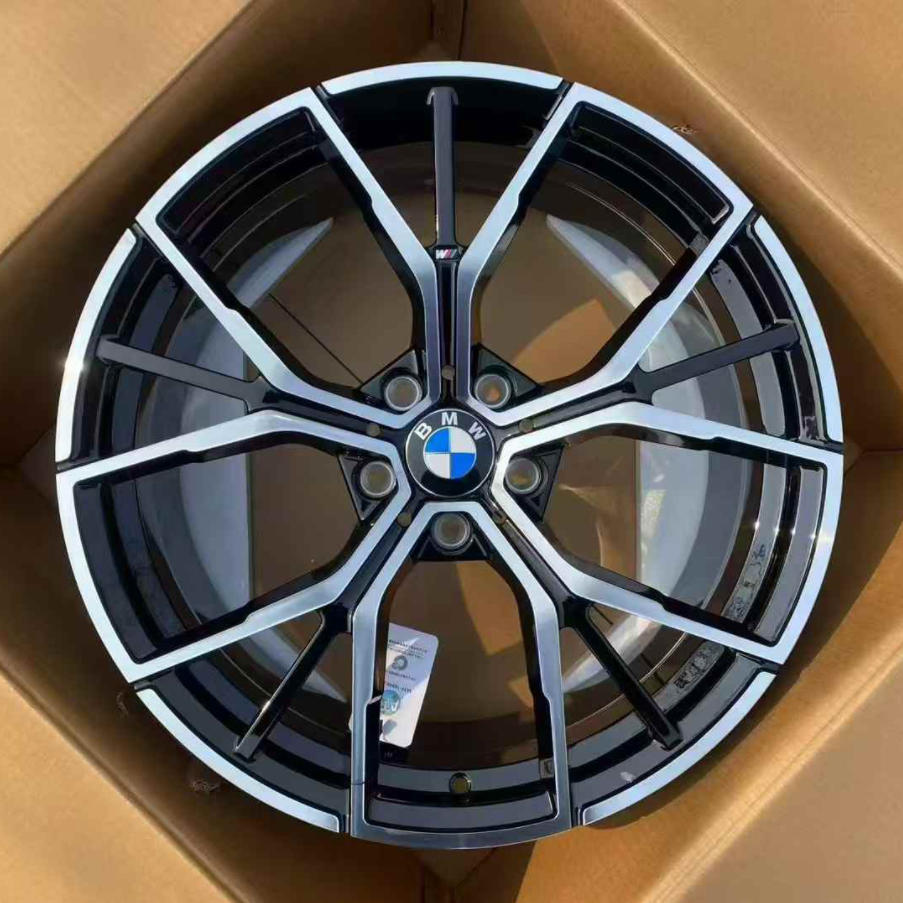 18x8.0 Forged Gloss Black Machine Face Wheel 5*112 ET30 CB 66.56