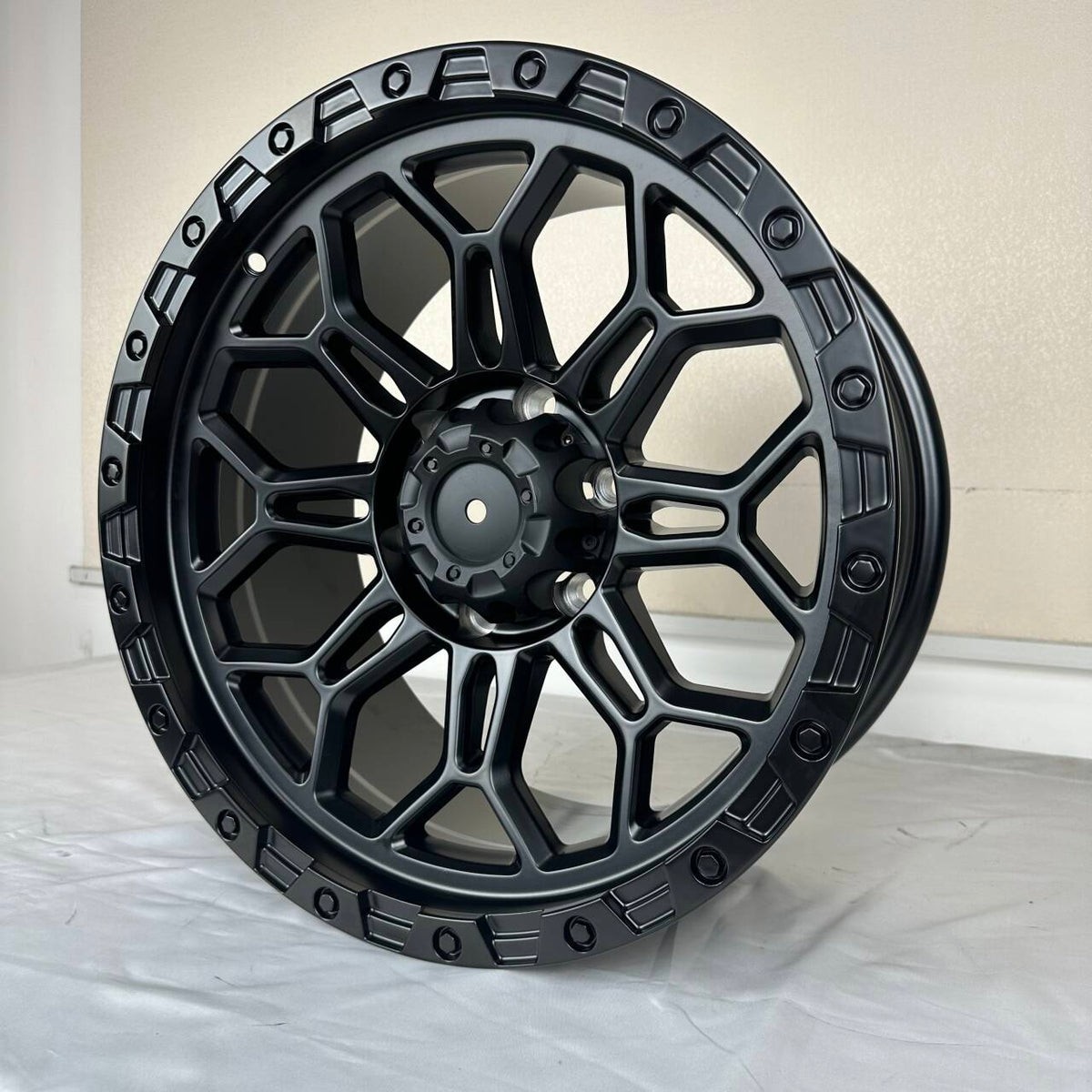 18 Inch 6x139.7 Flow Formed Aluminum Alloy Off-Road Rims for Wholesale Auto Parts Importers