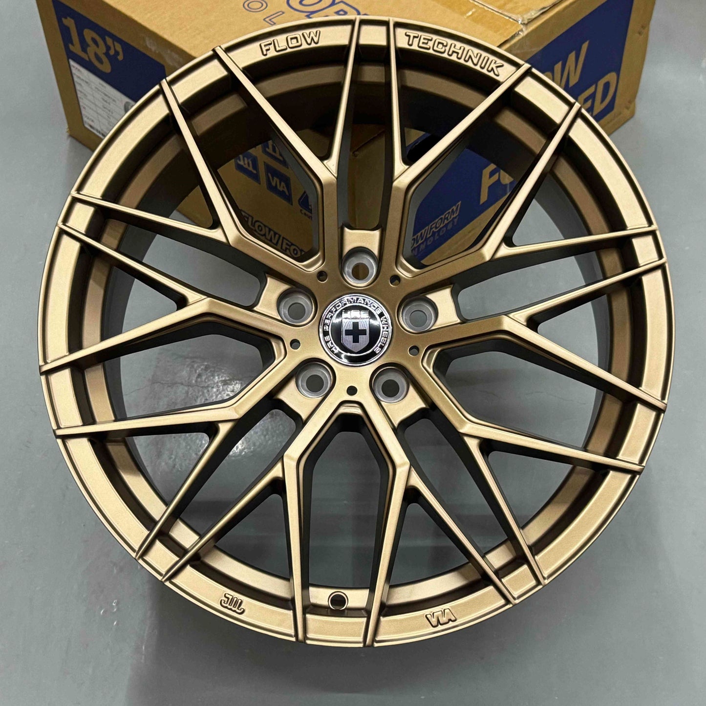 18 Inch 5x112 Flow Formed Aluminum Alloy Wheels for Aftermarket Auto Component Importers