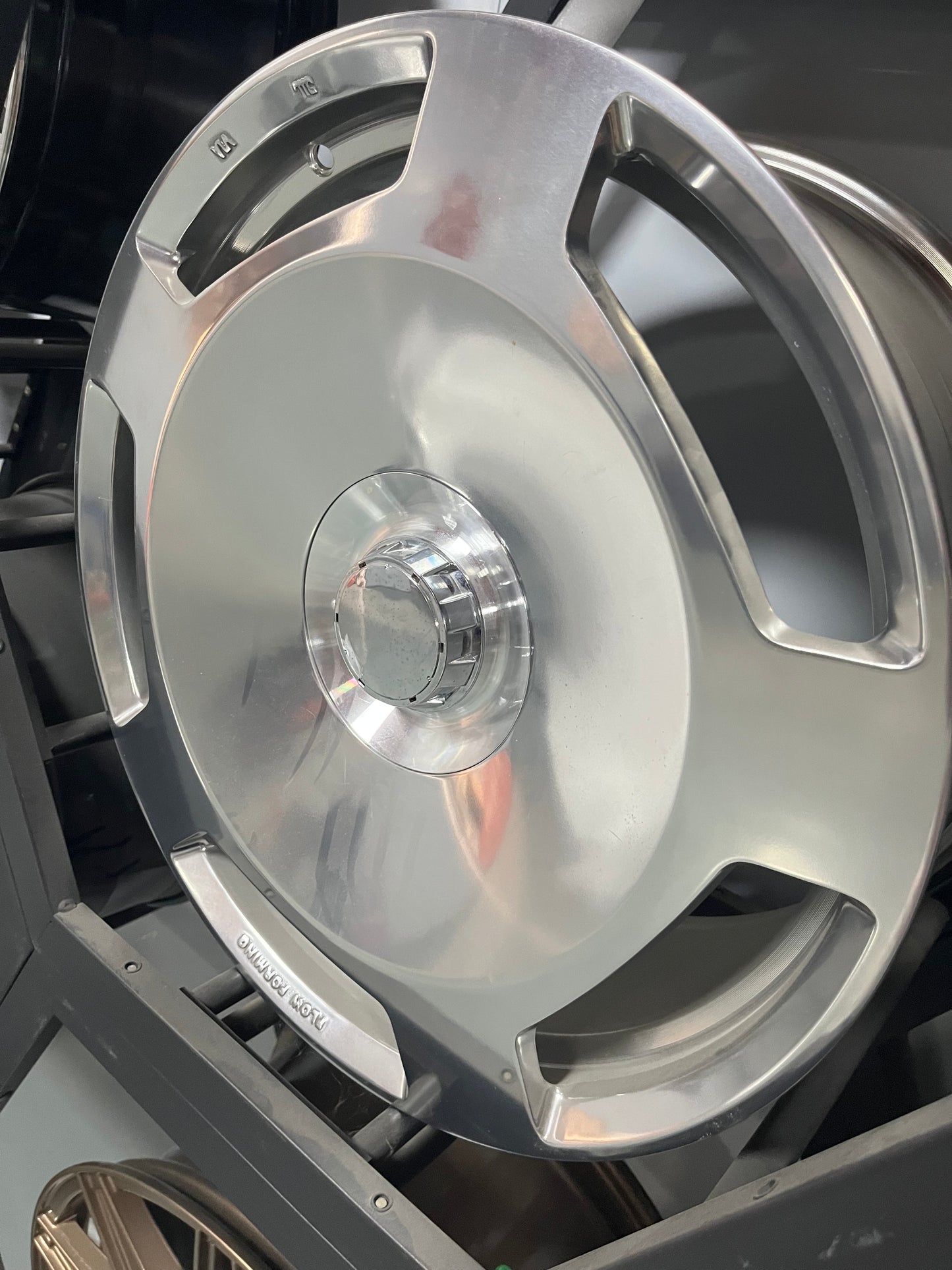 17 inch Flow Forming Lightweight Performance Wheel - XTX001