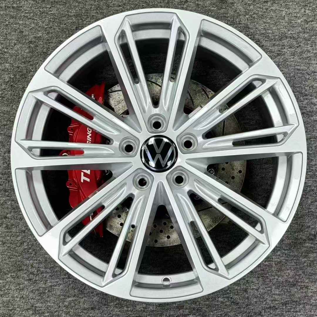 18 Inch 5x112 Flow Formed Aluminum Alloy Wheels for Aftermarket Auto Parts Importers