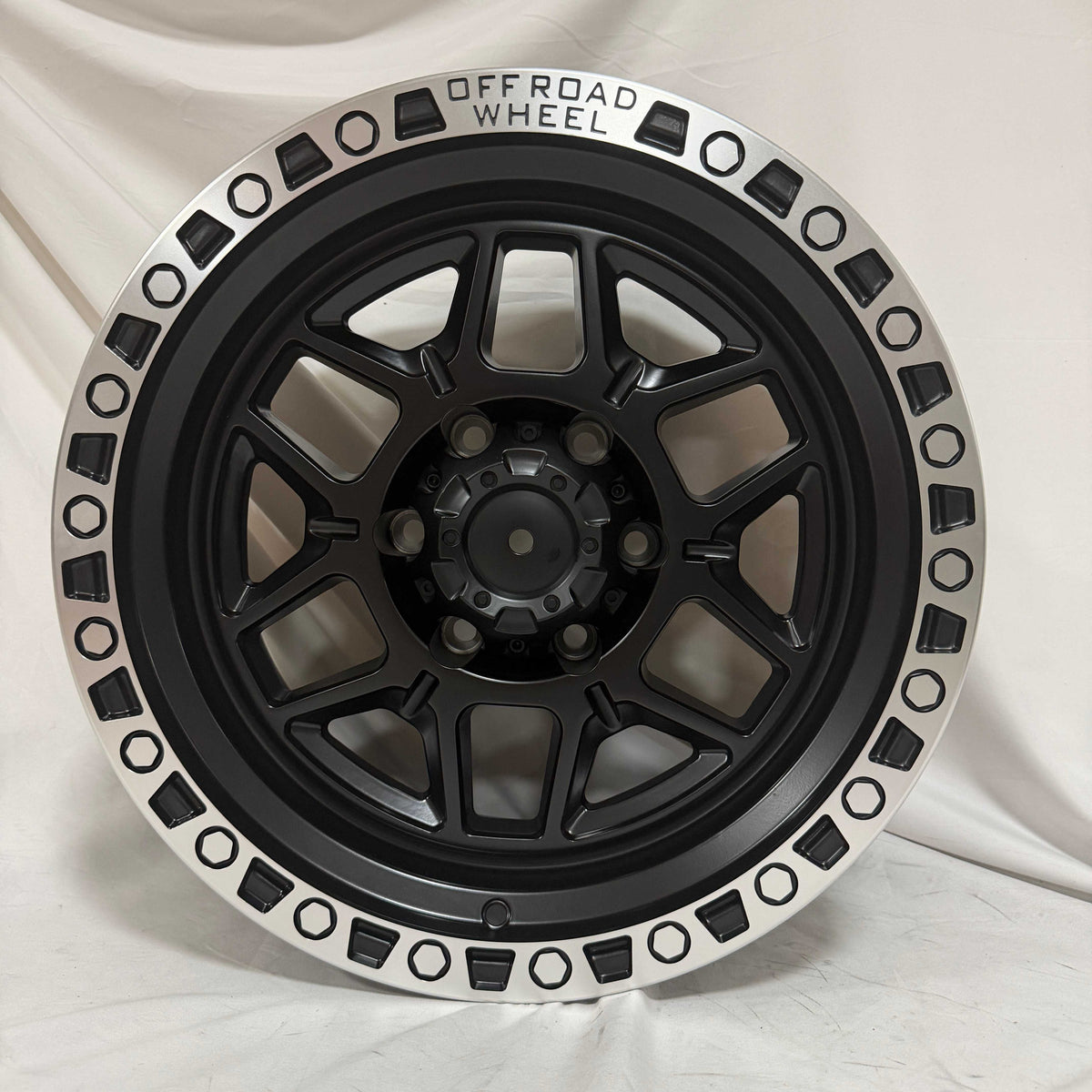 Factory Bulk 18 Inch 6x139.7 Flow Formed Performance Truck Rims for Distributors