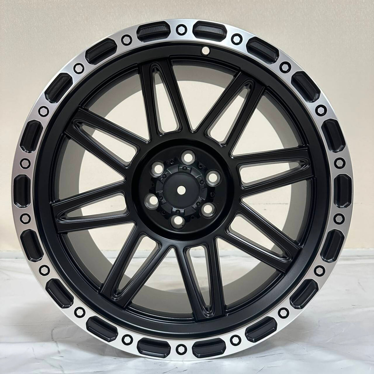 18 Inch 6x139.7 Flow Formed Aluminum Alloy Off-Road Rims for Wholesale Auto Parts Importers