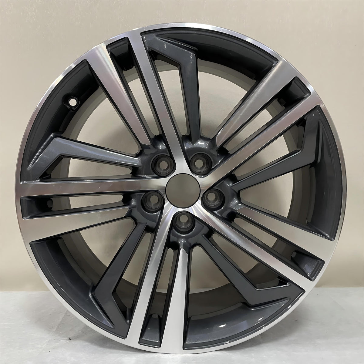 20 inch OEM alloy wheel for Audi Q5 with gunmetal machined face