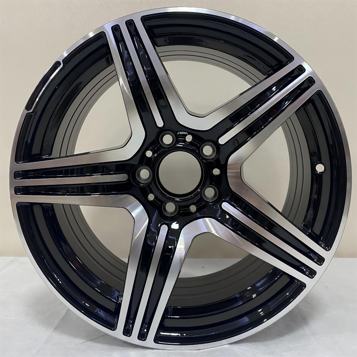 Mercedes-Benz AMG 17 inch OEM replacement wheel in machined black finish