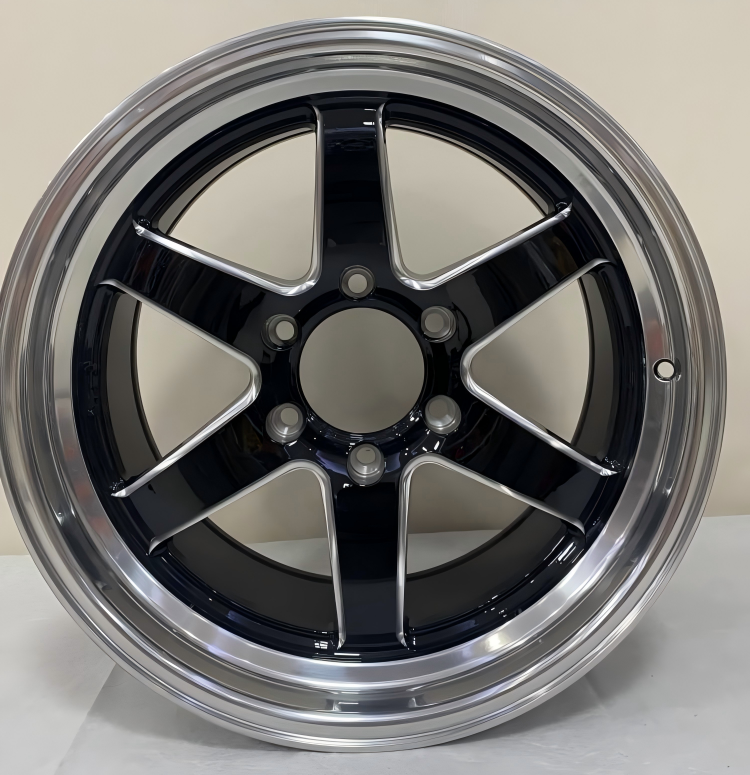 Custom 18 inch off-road alloy wheel with gloss black center and mirror lip
