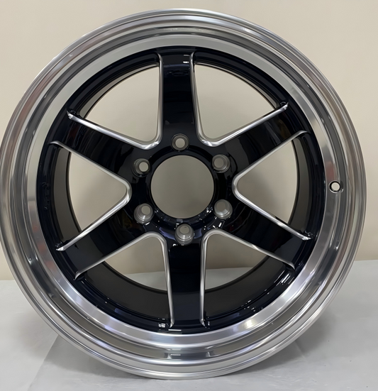 Custom 18 inch off-road alloy wheel with gloss black center and mirror lip